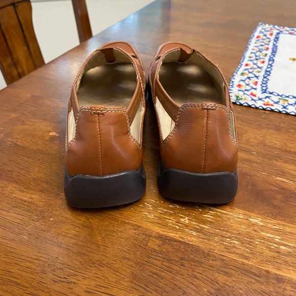 Brown Leather Comfort Women’s Shoes - Picture 7 of 8